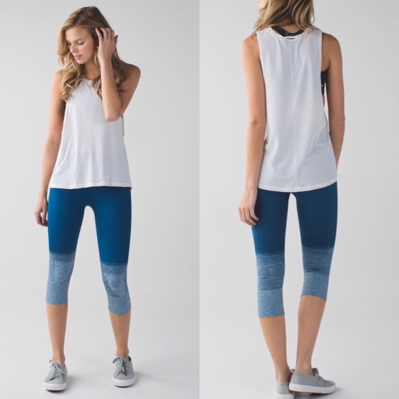 lululemon athletica Pants - LuLuLemon seamlessly street crop
